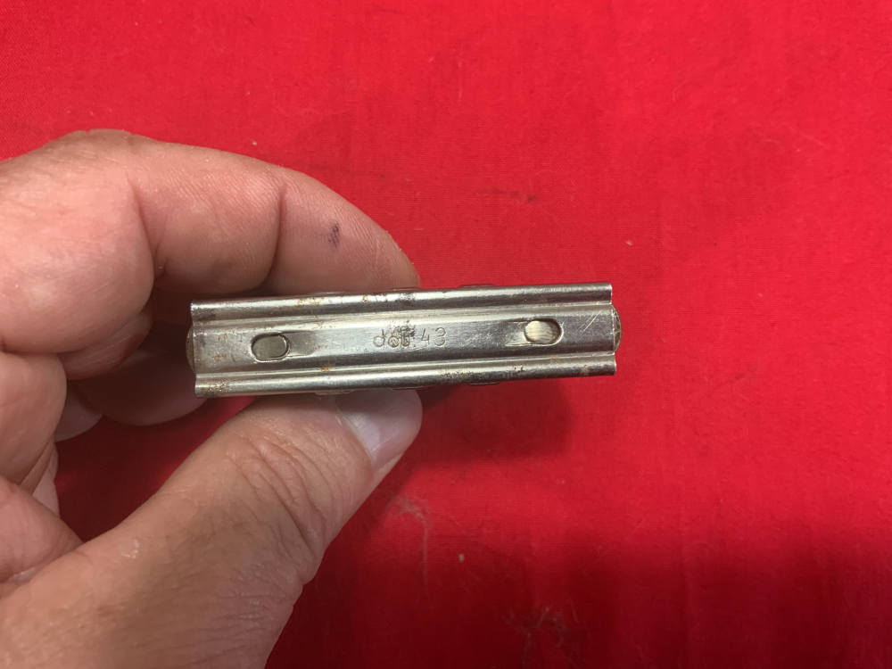 Five WWII Dummy display 7.92 Kurz MP44 rounds on WWII Stripper Clip-img-1