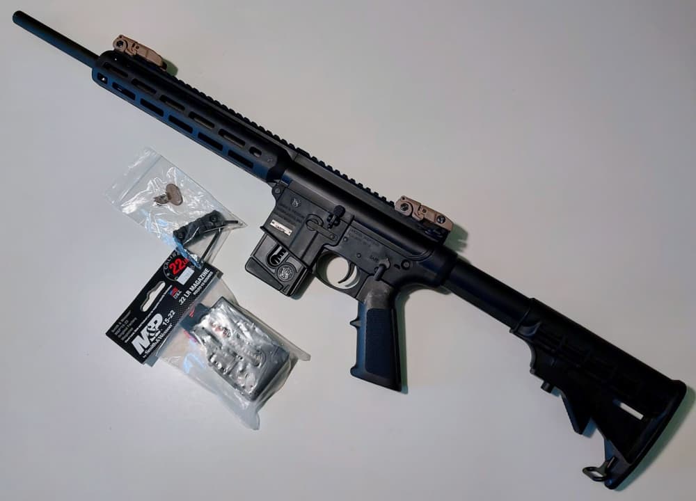 NOS Smith & Weston M&P 15-22 Sport Rifle .22LR 16" State Compliant & Bonus-img-1