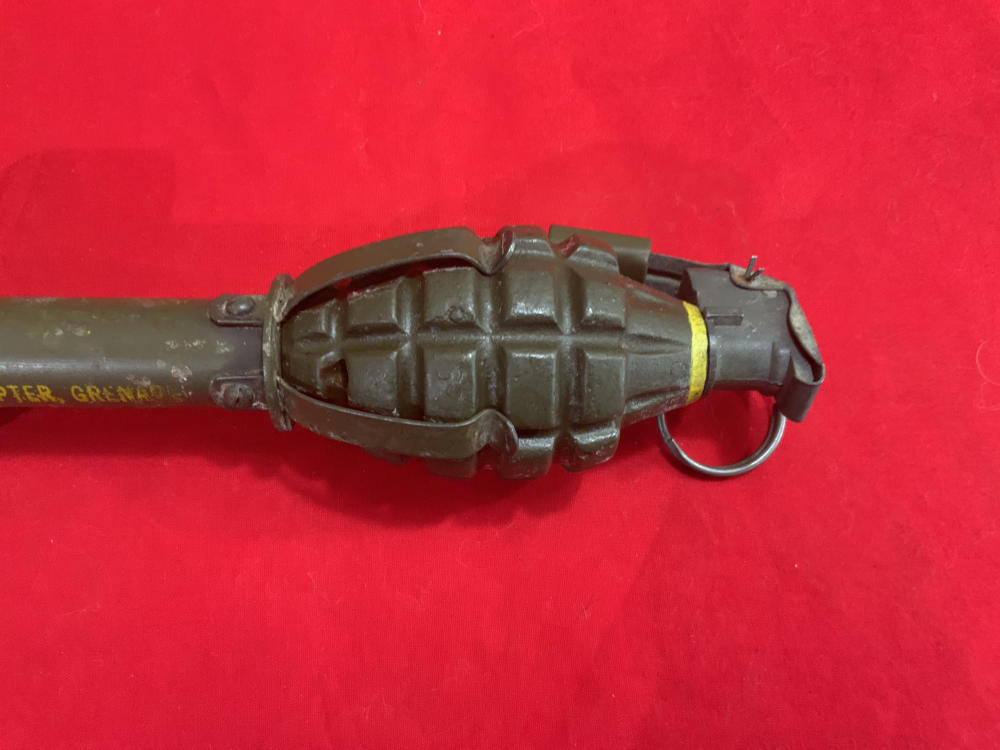 Orig USGI WWII Pineapple Grenade on 1944 dated 4-prong Rifle Grenade Stem-img-2