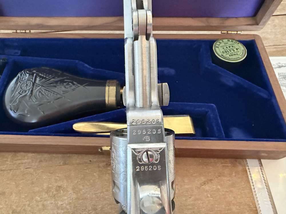 Colt 1851 Navy - 2nd Generation - Master Engraved by Andrew Bourbon -img-16