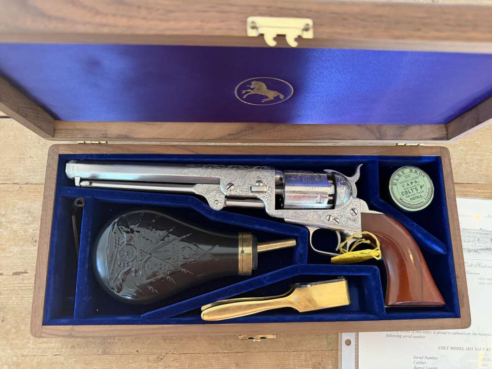 Colt 1851 Navy - 2nd Generation - Master Engraved by Andrew Bourbon -img-0