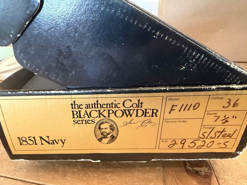 Colt 1851 Navy - 2nd Generation - Master Engraved by Andrew Bourbon -img-23