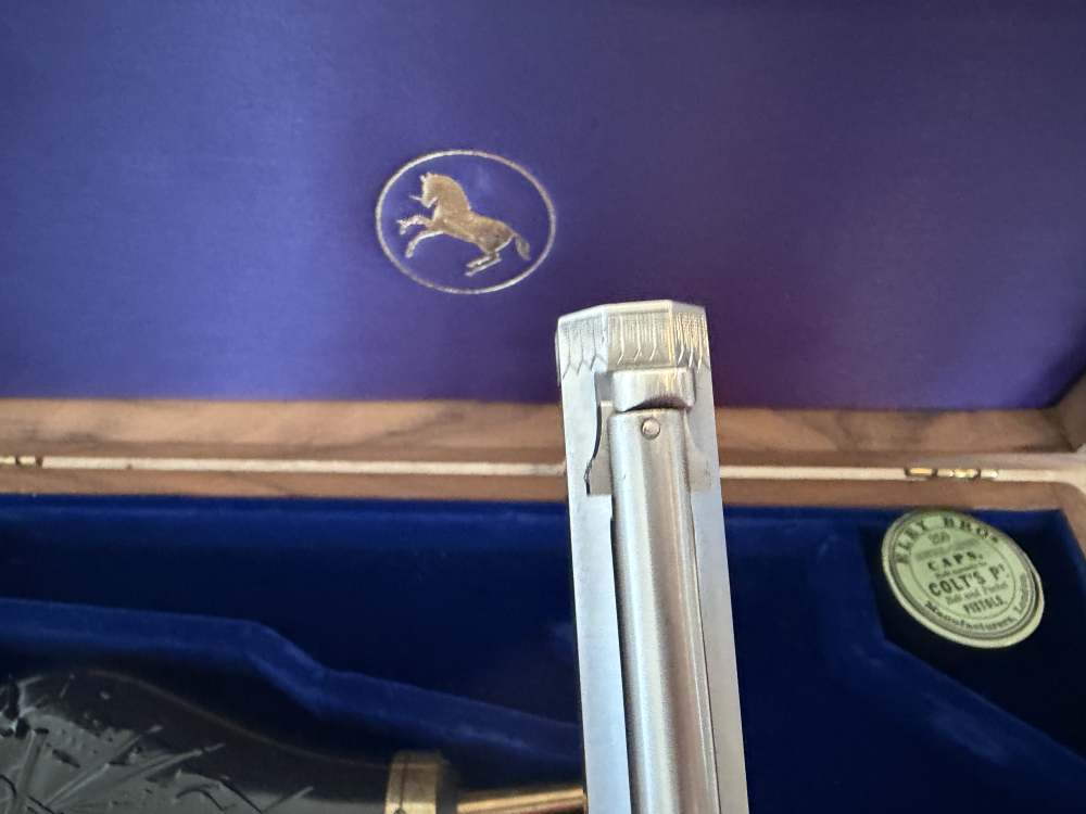 Colt 1851 Navy - 2nd Generation - Master Engraved by Andrew Bourbon -img-15