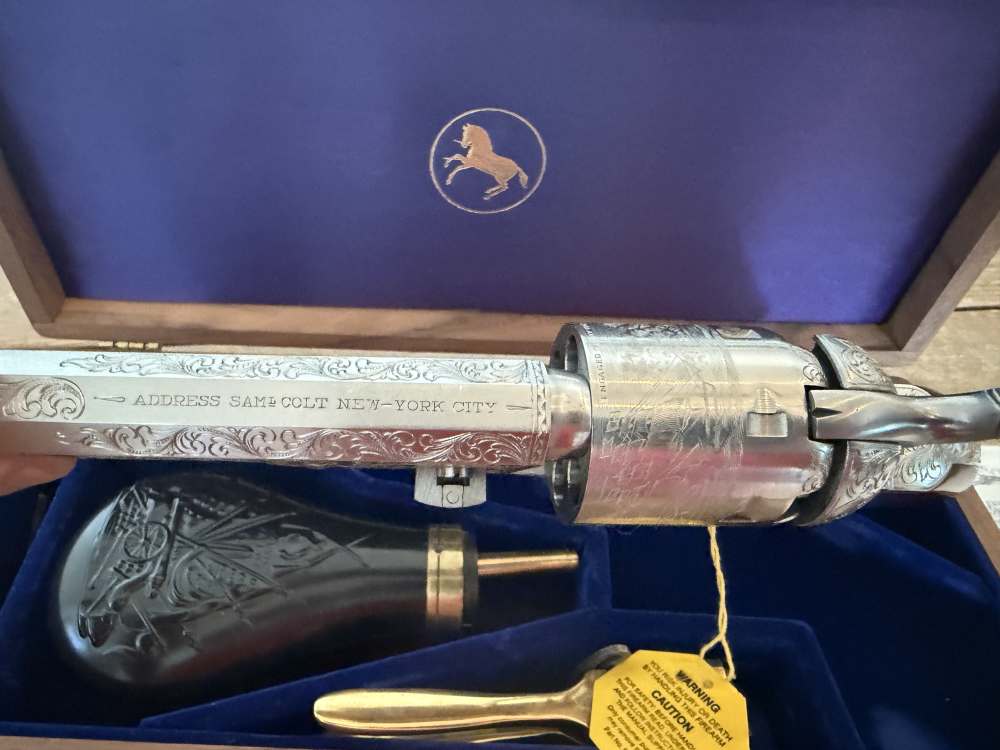 Colt 1851 Navy - 2nd Generation - Master Engraved by Andrew Bourbon -img-19