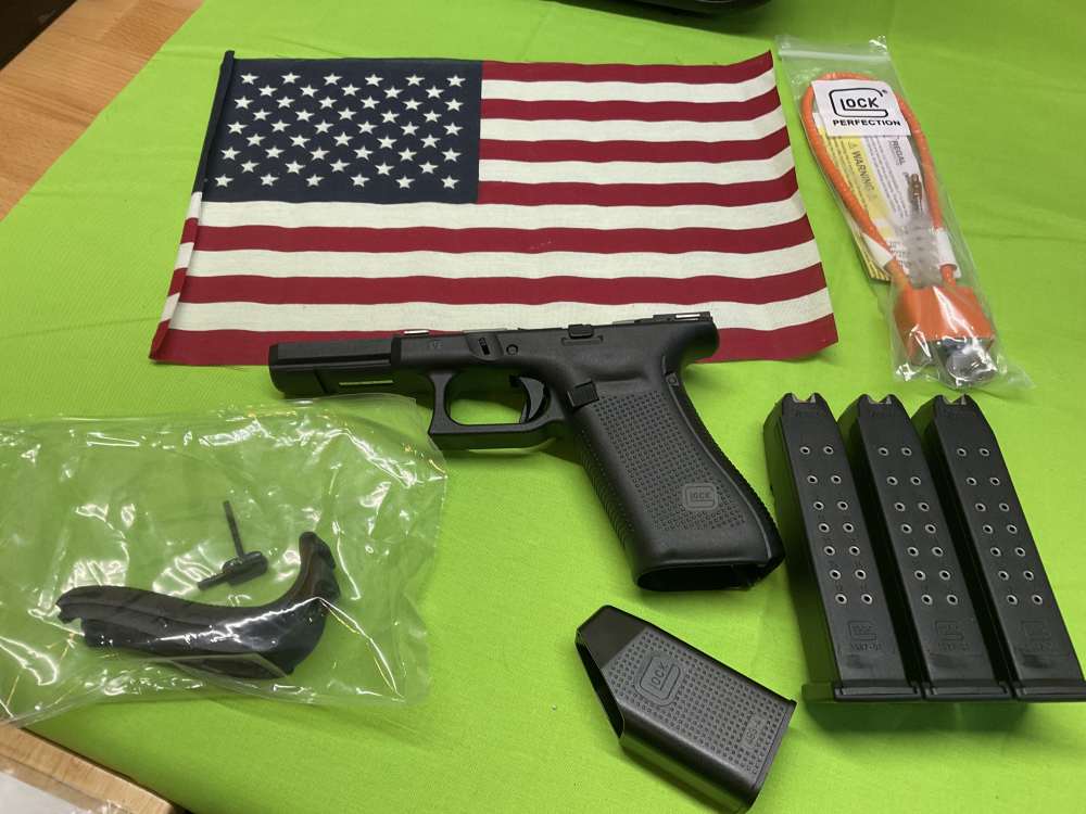 Hard to find - Glock 17 Gen V Complete Lower Receiver Frame - Brand New-img-8