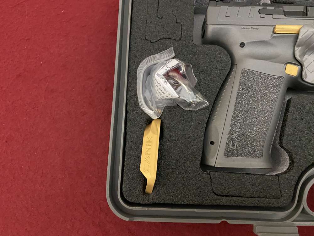 New Canik SFX Rival 9mm Grey, yellow accents, Optics Ready 18rd 5", 2 mags -img-5