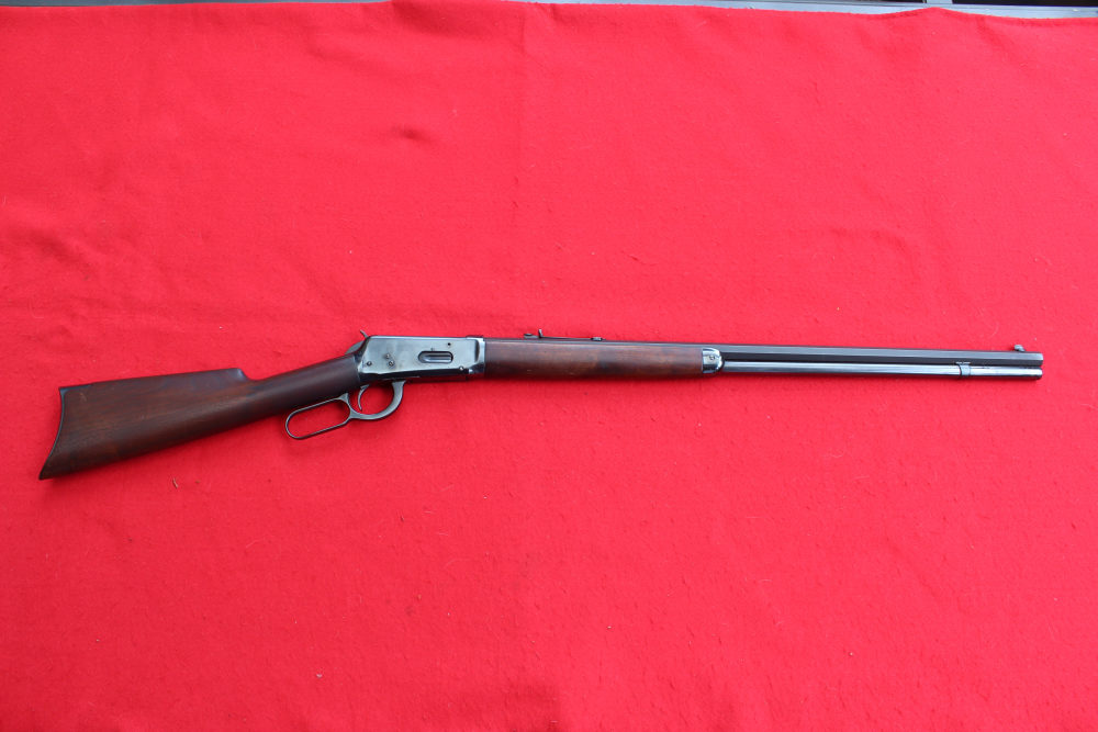Winchester Model 1894 in .25-35 manufactured in 1927-img-0
