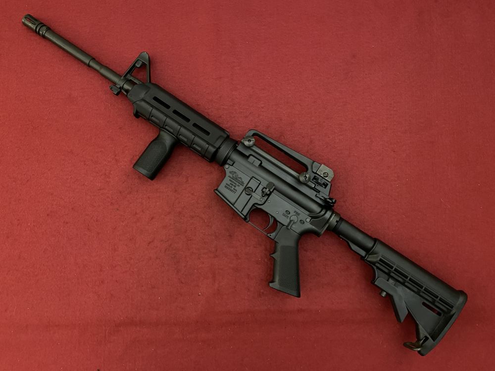 Excellent Anderson AR-15 16" 5.56, A2 front sight, A3 upper, carry handle-img-1