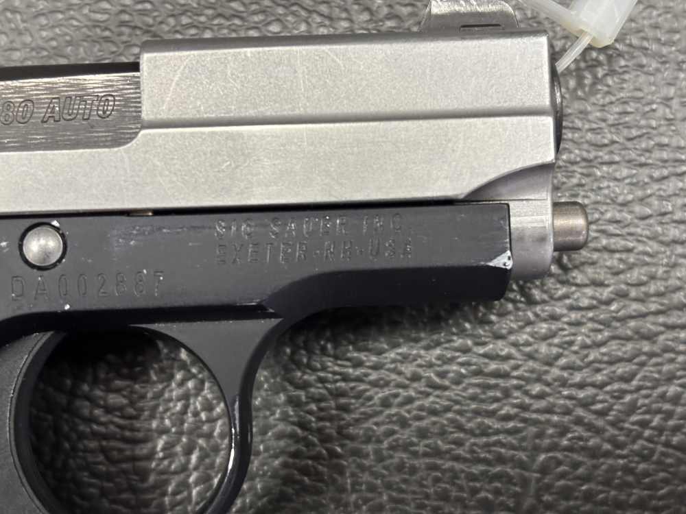 SIG SAUER P238 TWO-TONE 380 ACP W/ CASE. NO RESERVE -img-11