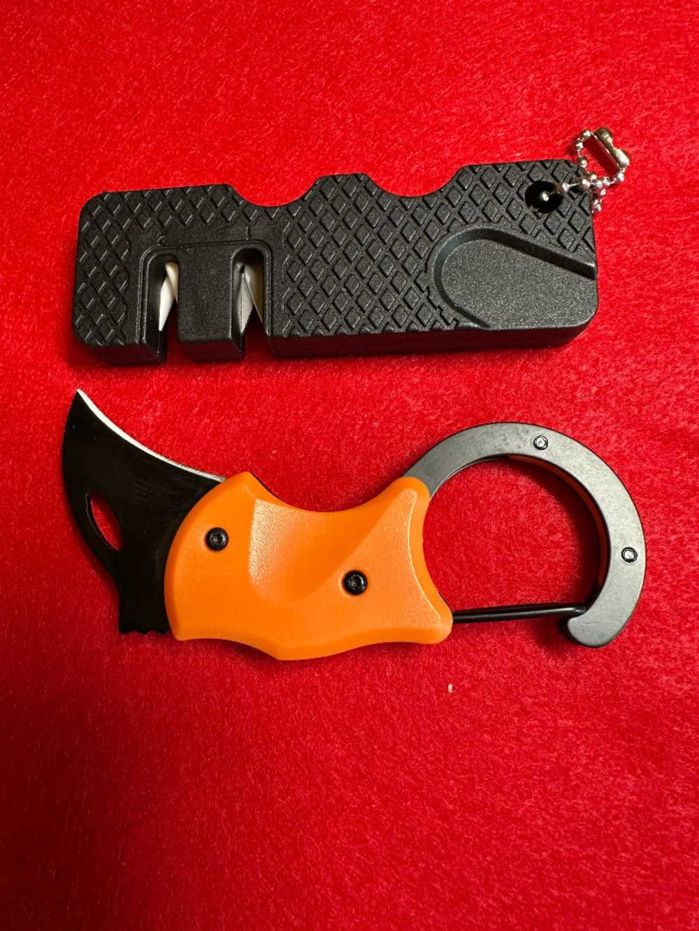 Raven Claw With Sharpener-img-0