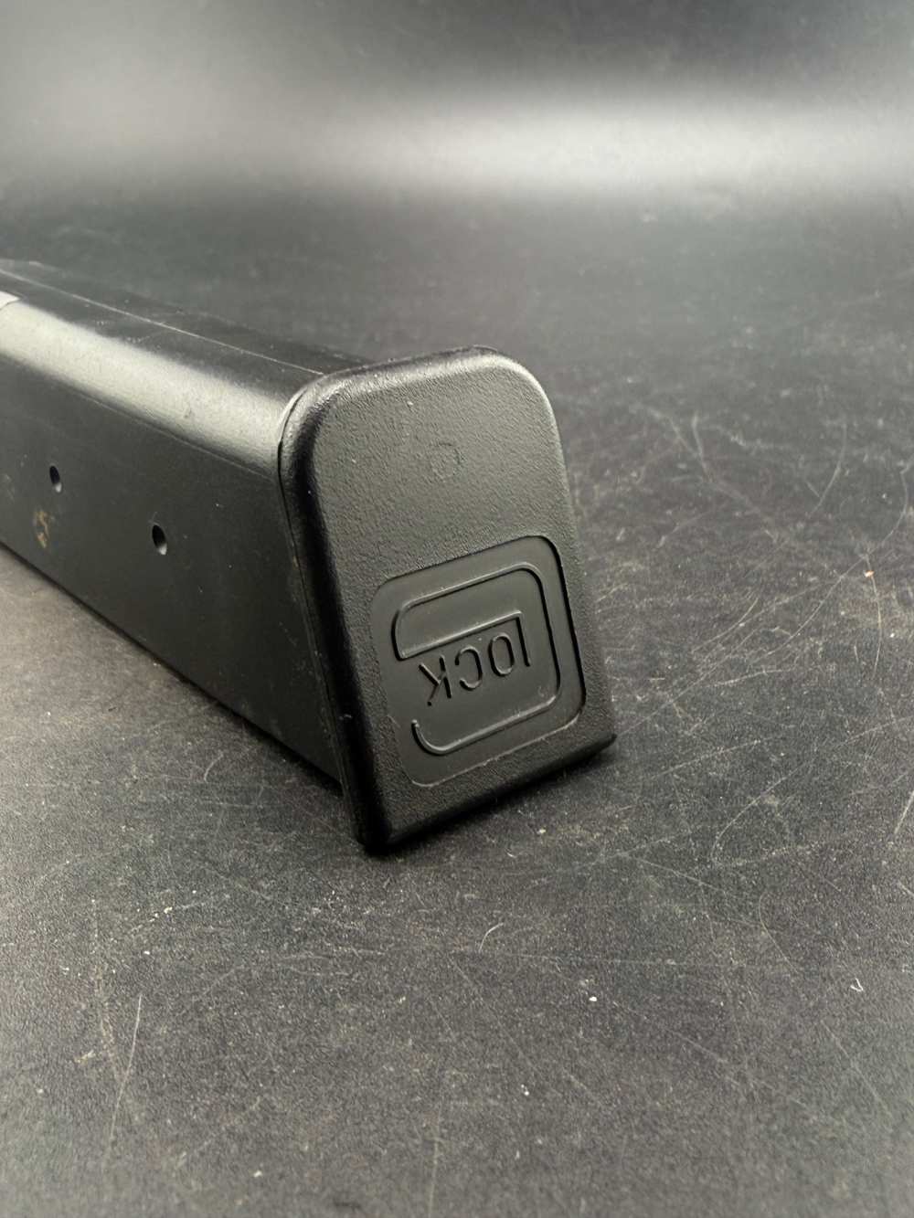 Original Early Gen 1 Glock 17 U Notch 17 Round 9mm Factory Magazine -img-5