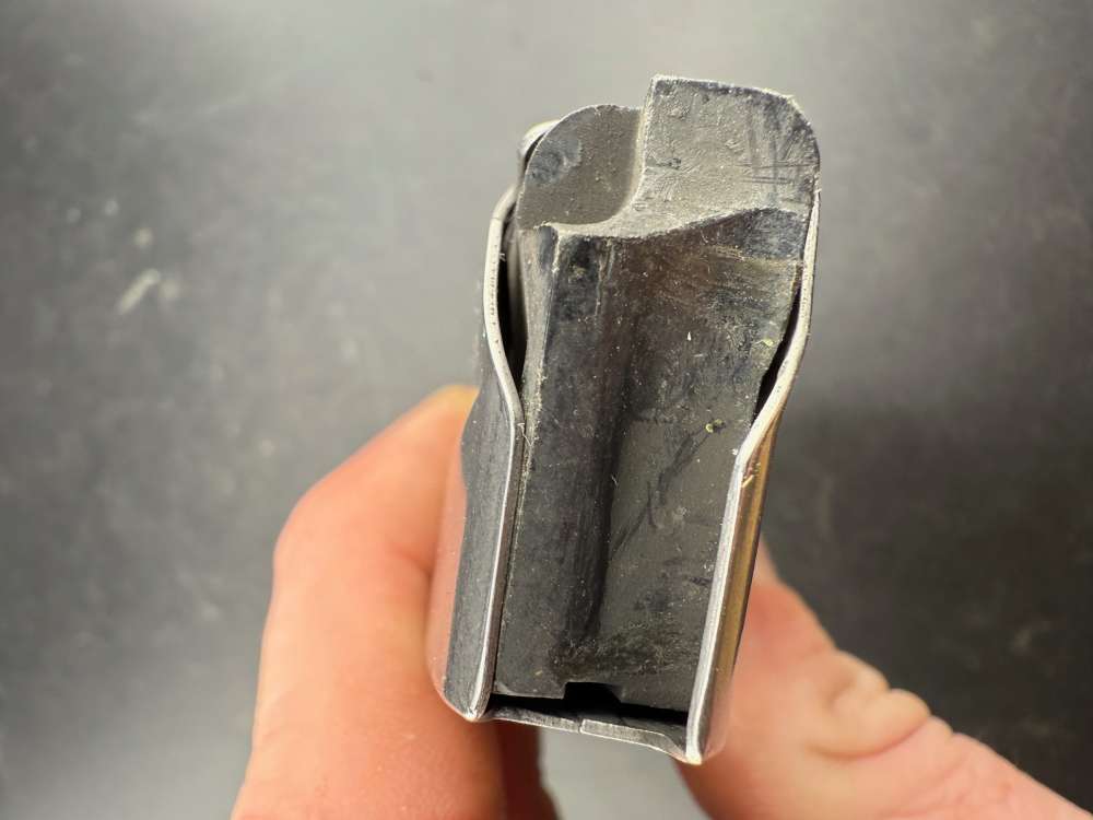 Smith & Wessson 59 Series 15 Round 9mm Factory Magazine -img-4