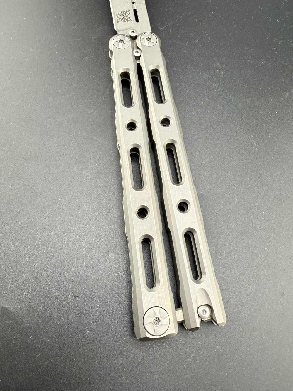 Original Benchmade Model 85 Titanium Balisong Butterfly Knife-img-4