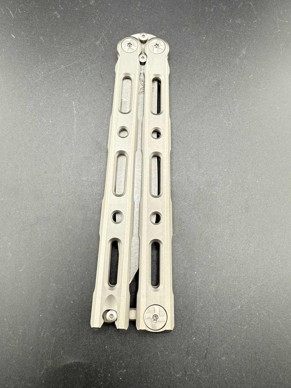 Original Benchmade Model 85 Titanium Balisong Butterfly Knife-img-13