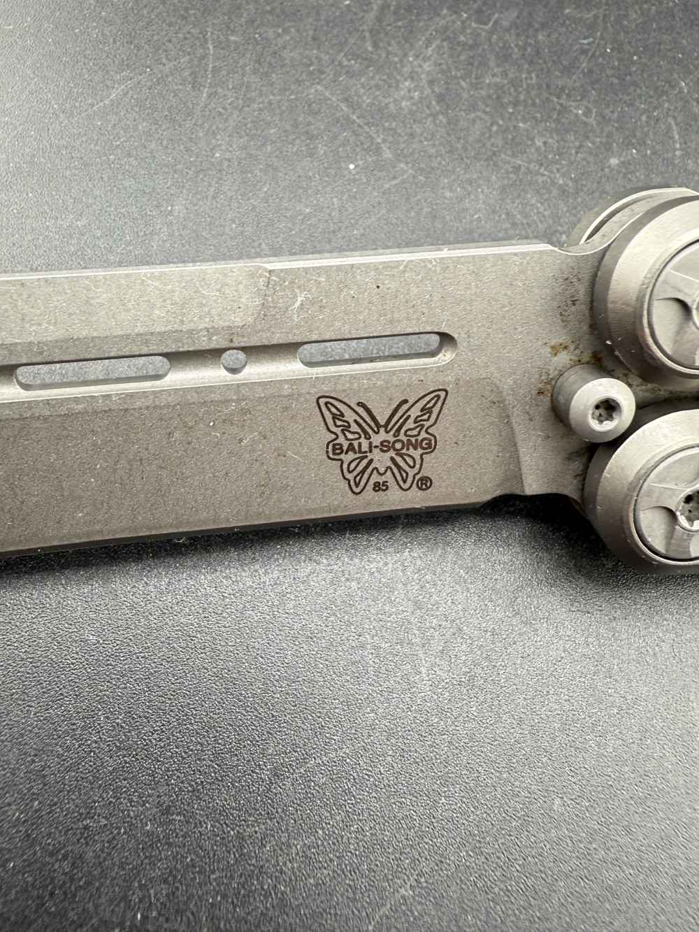 Original Benchmade Model 85 Titanium Balisong Butterfly Knife-img-5