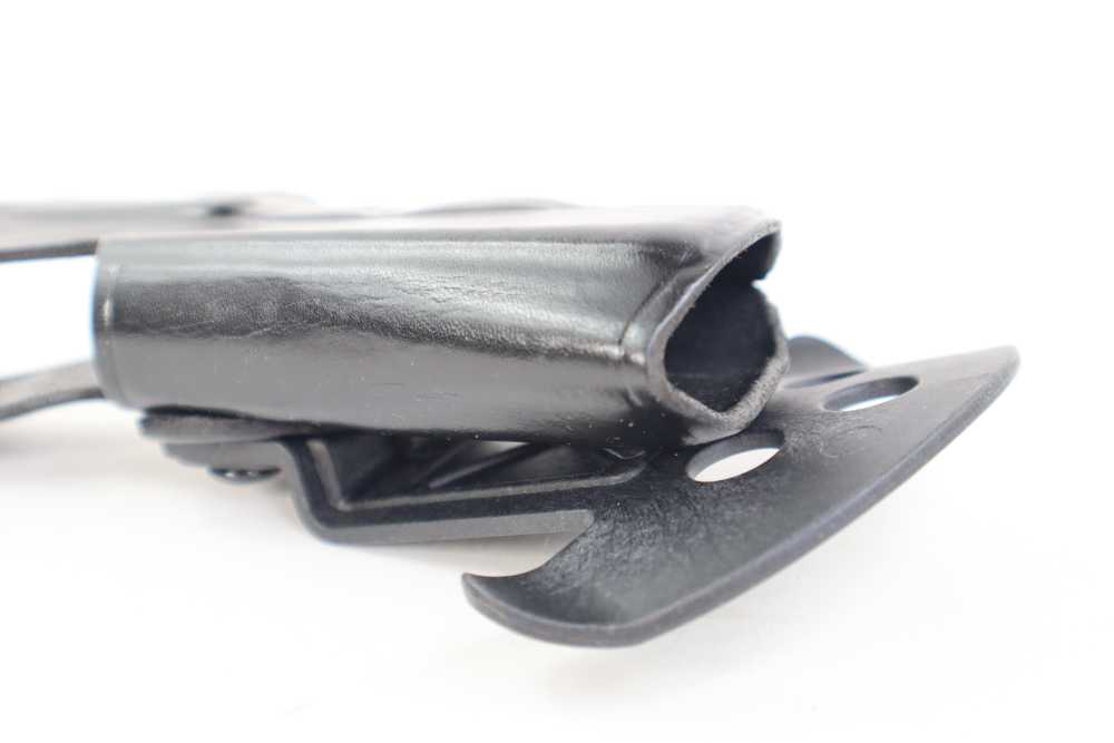 New Old Stock DeSantis Viper Left Handed Holster for Glock 26 27 and 33-img-15