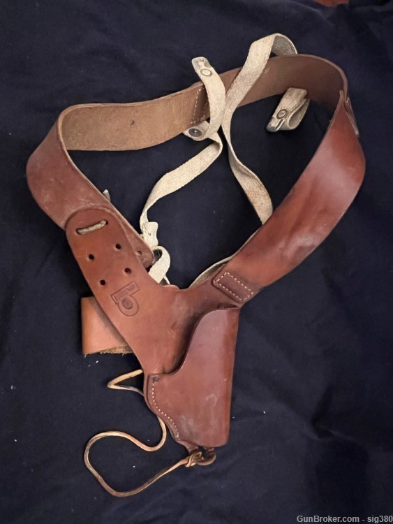 VINTAGE LEATHER BUCHEIMER 342 SHOULDER HOLSTER-img-0