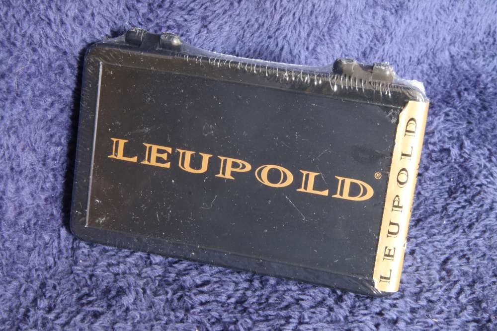 NEW - Un-Opened LEUPOLD Torx Screw Kit (52395) - NO RESERVE-img-0