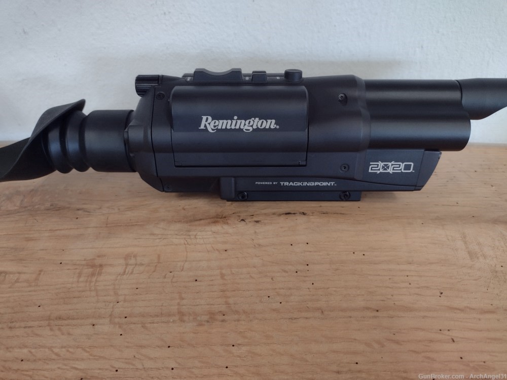 Remington 700 .7mm Rem Mag with Remington Track Point 20/20-img-2