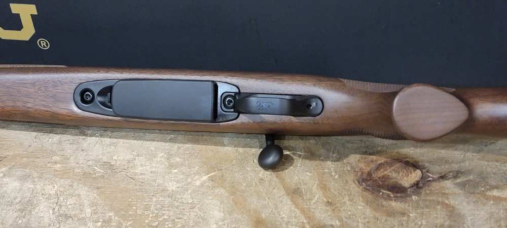 Browning AB3 Bolt Action 6.5 Creedmoor 22" Barrel -img-12