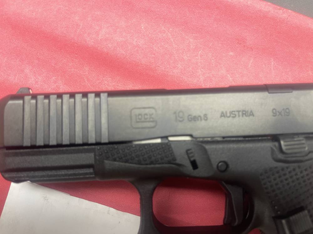 Glock 19 Gen6 9mm Optics Ready Pistol – 15rd, Flat Trigger, Compact G19 MOS-img-7