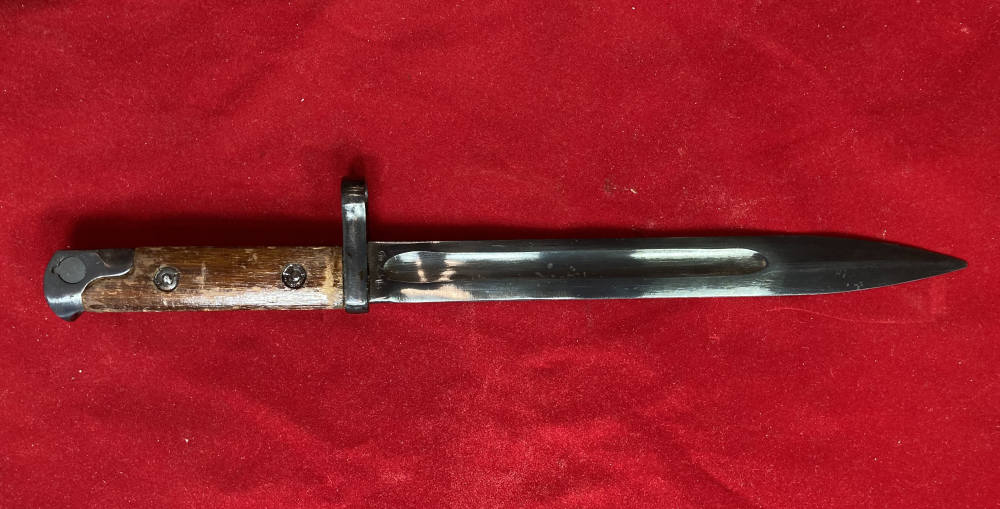 Soviet WWII SVT-40 Bayonet for Tokarev Rifle w/ Scabbard (RARE)-img-3