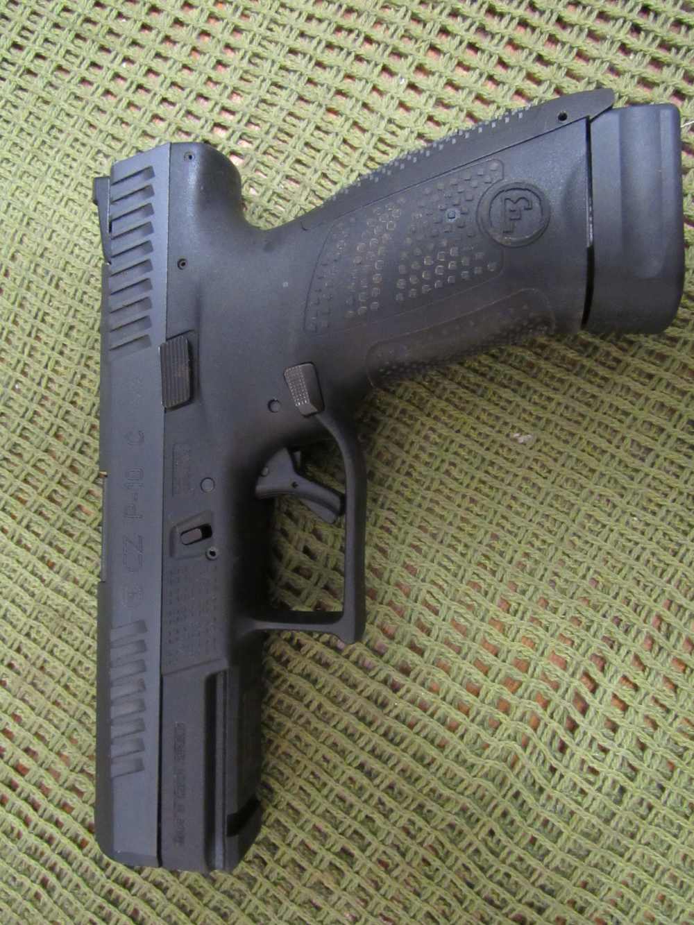 CZ P-10 C 9mm Luger Compact Striker-Fired, 4.02", Black,  2x 17 RD mag-img-3