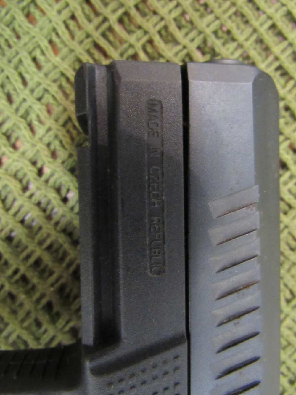 CZ P-10 C 9mm Luger Compact Striker-Fired, 4.02", Black,  2x 17 RD mag-img-13
