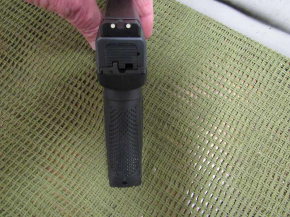 CZ P-10 C 9mm Luger Compact Striker-Fired, 4.02", Black,  2x 17 RD mag-img-17