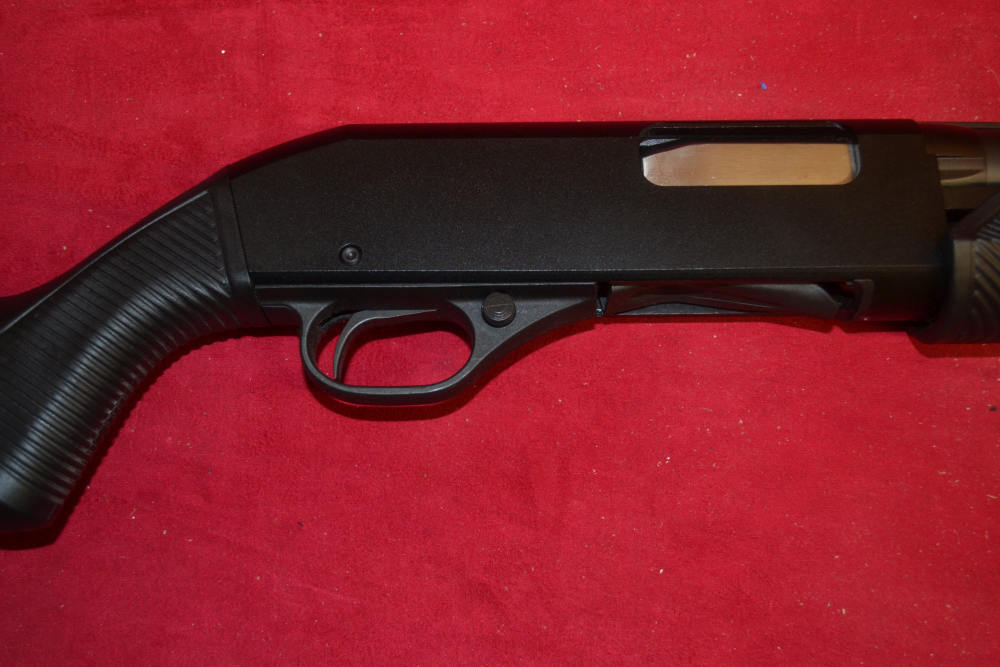 Savage Stevens 320 20GA 26"Barrel, Used Good Condition. -img-2