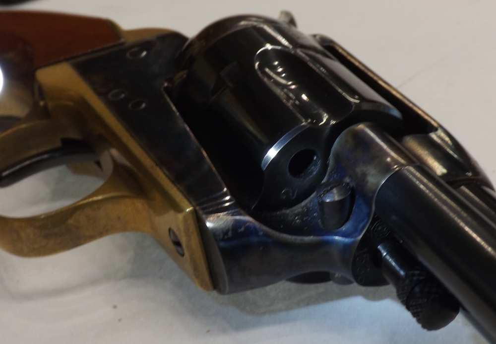 UBERTI 1873 CATTLEMAN 22LR-img-4