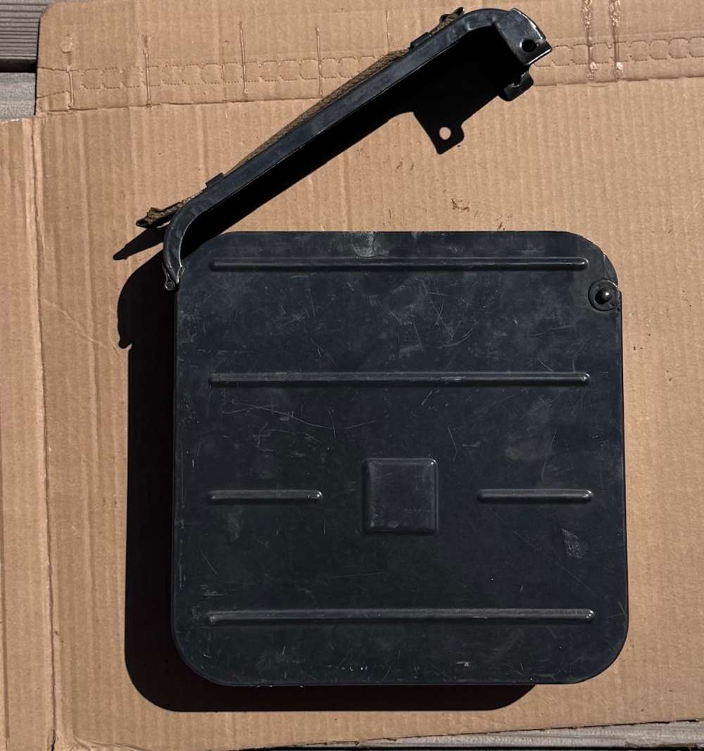 UK59 Ammo Can and 250rd belt with starter tab VG 7.62x54-img-0