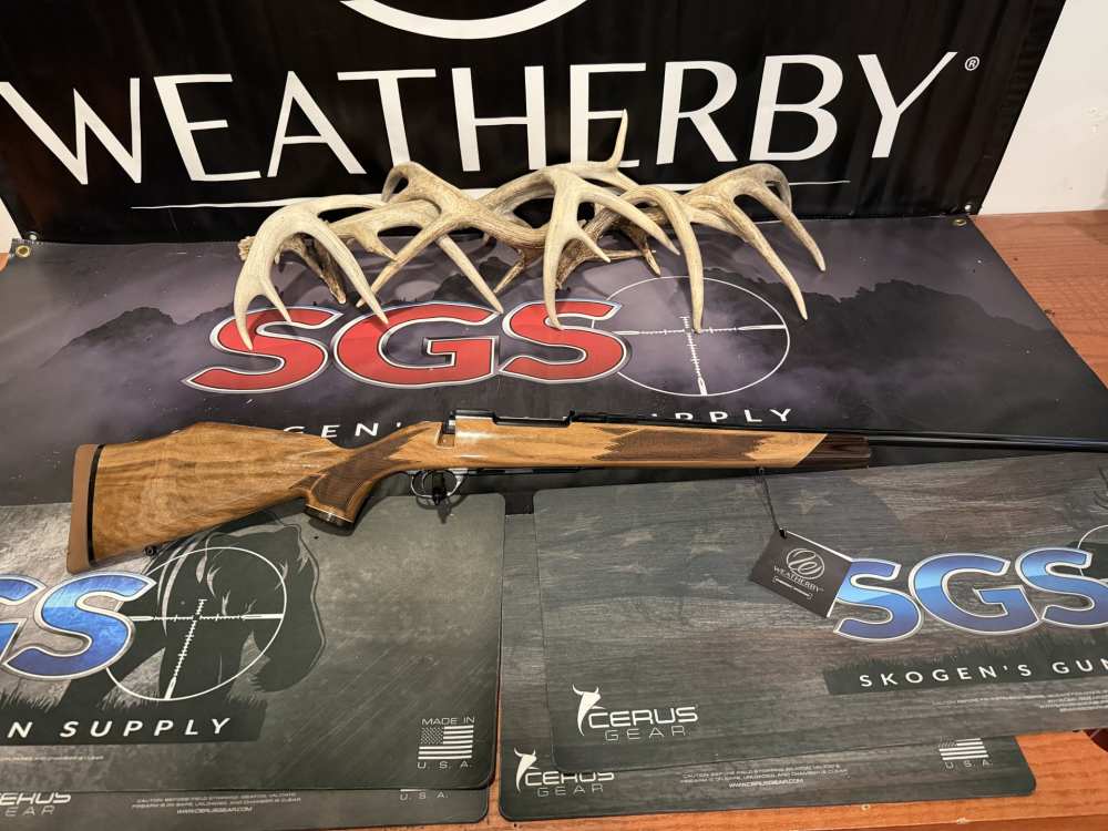 Weatherby Mark V Deluxe 300 Weatherby Serial # WY224295-img-3