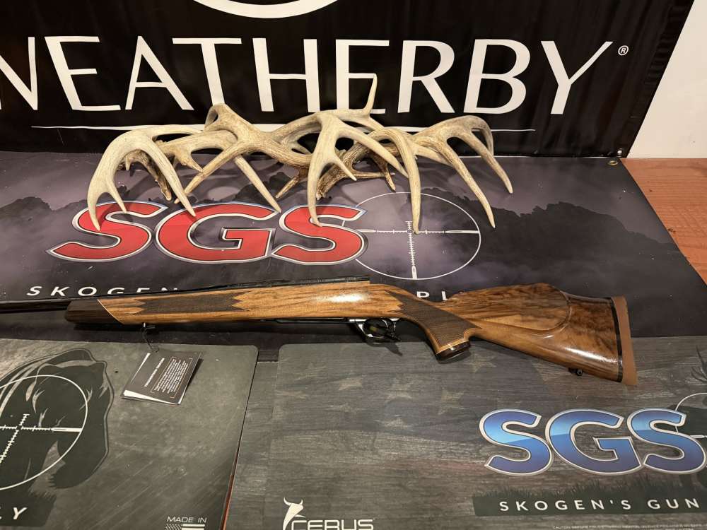 Weatherby Mark V Deluxe 338-378 Serial # WY224097-img-1