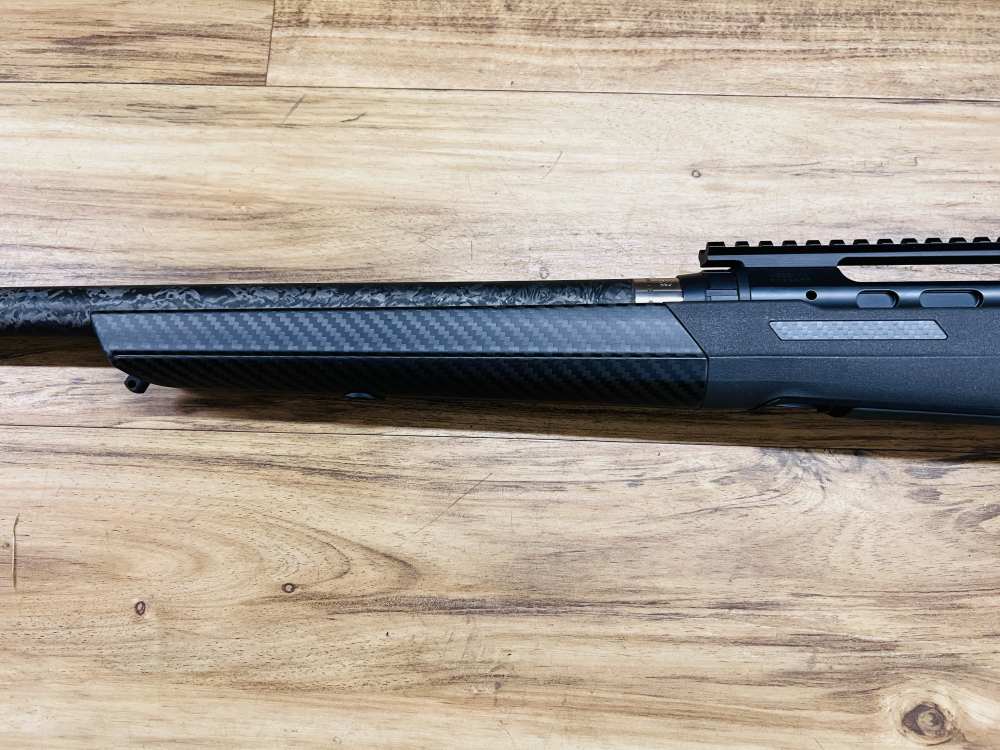 Savage 110 KLYM 300 win mag-img-8