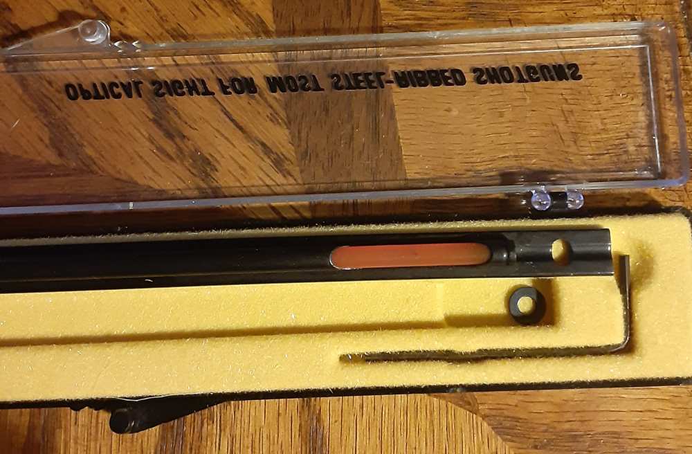Weaver AccuPoint Steel Rib Mount Sight With hardware -img-3