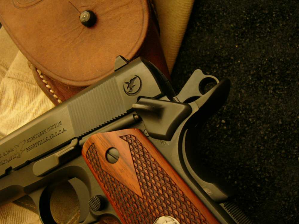 NIGHTHAWK CUSTOM GI PLUS NEW MODEL SASS 1911 GOV'T .45 U.S. ARMY BAKELITE -img-16
