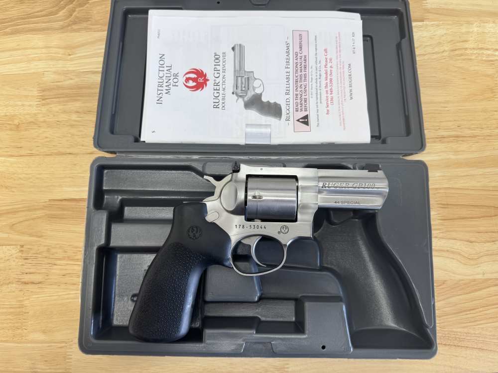 USED Ruger GP100 .44 Special 3" Excellent Condition-img-4