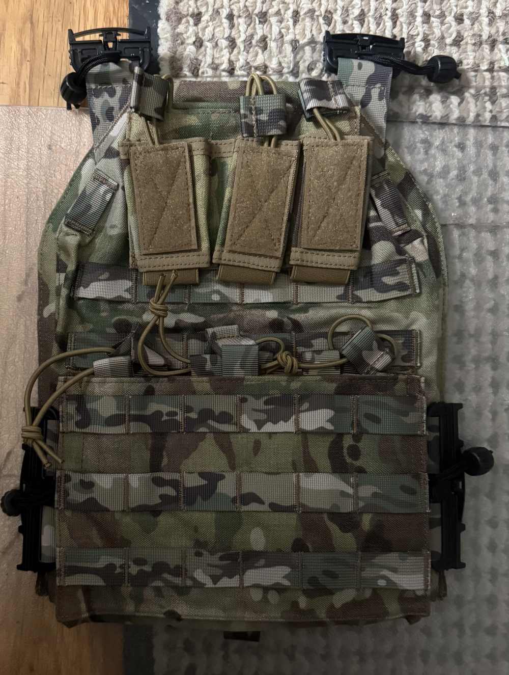 Body Armor with Carrier-img-3