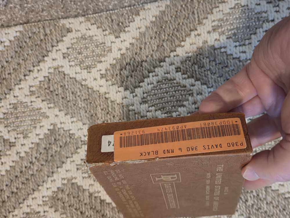 Davis 380 Black in Original Box with Papers -img-11