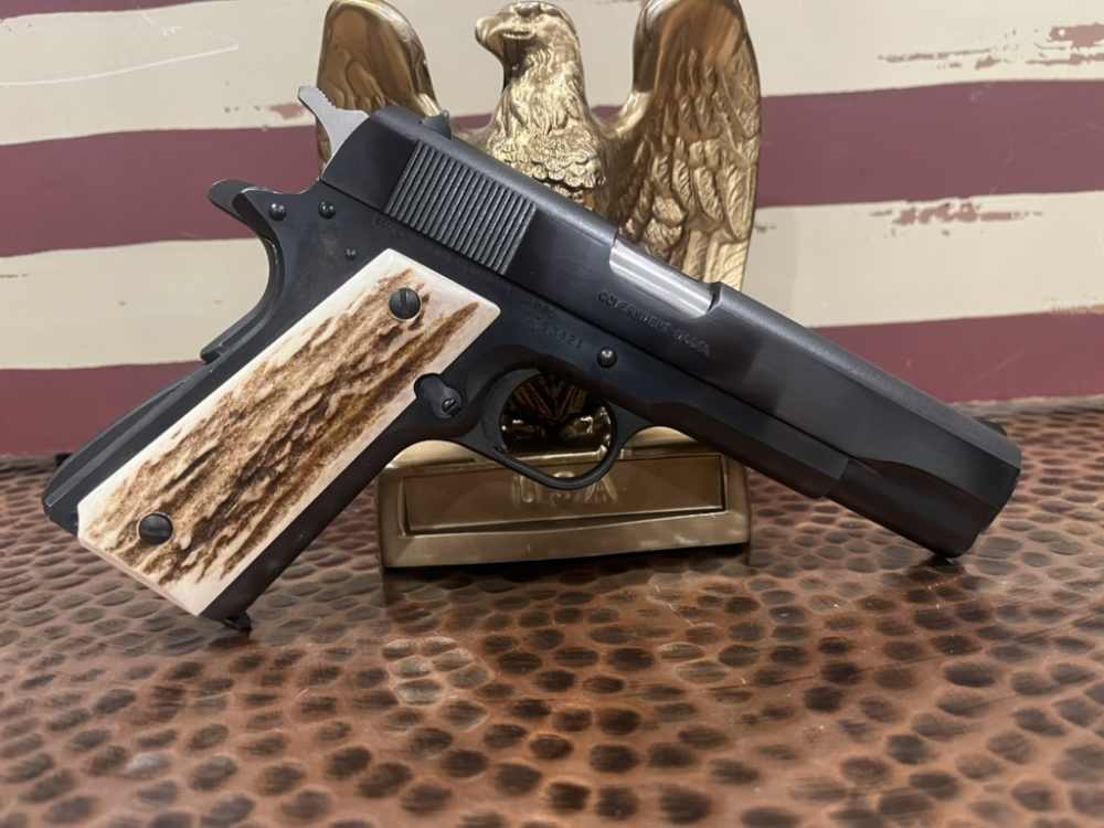 Colt MK IV SERIES 80 GOVERNMENT 1911 45 Excellent condition Stag grips-img-6