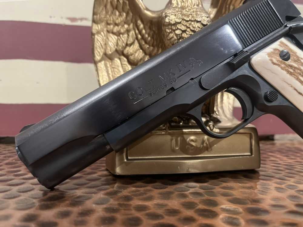 Colt MK IV SERIES 80 GOVERNMENT 1911 45 Excellent condition Stag grips-img-4