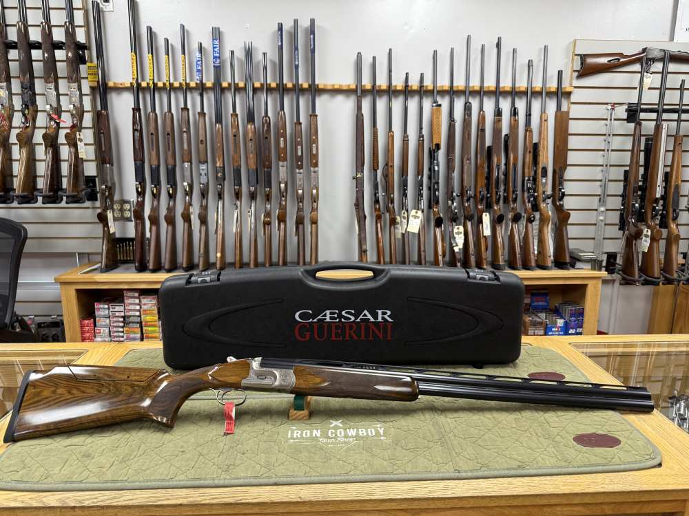 *New* Caesar Guerini Invictus I Ascent Sporting 12GA 32'' ADJ Stock-img-0