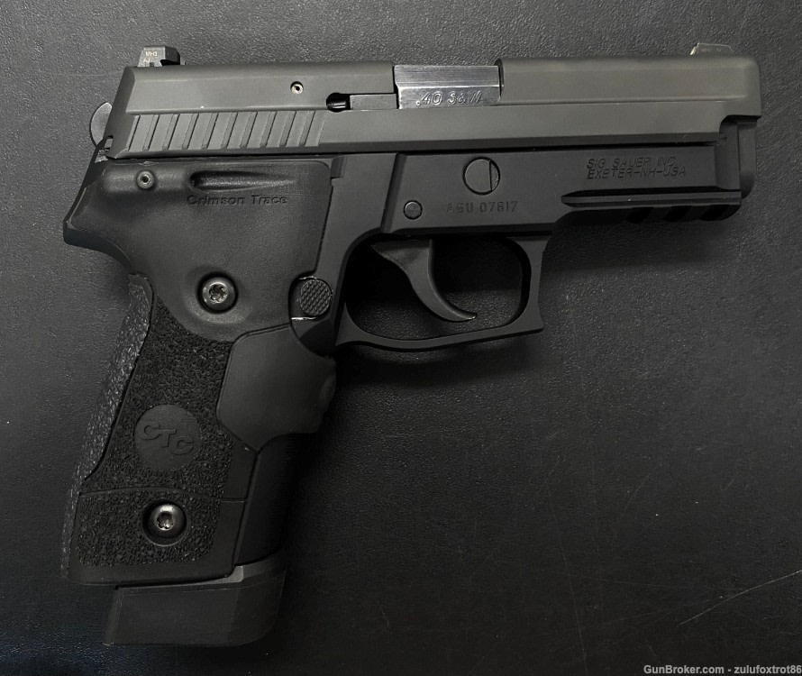 Sig Sauer P229 40S&W semi auto pistol-img-0