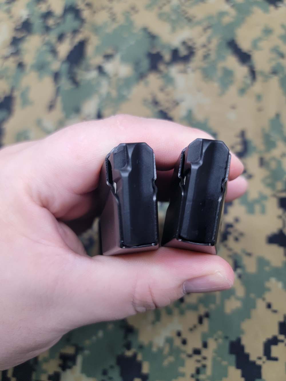 CZ pistol magazines (x2) 40s&w 16rd.-img-8