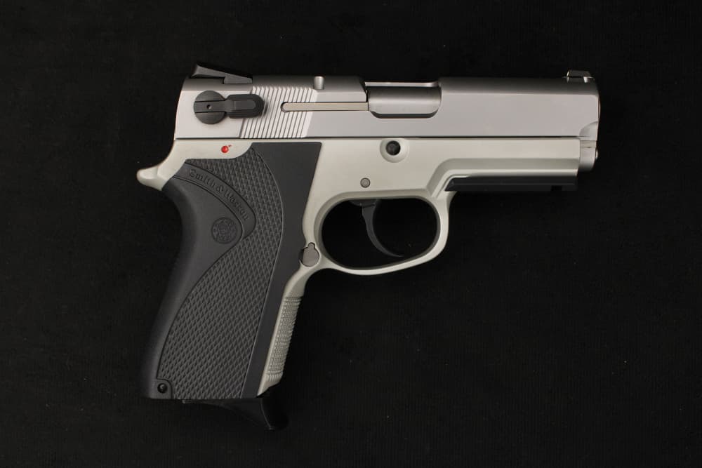 2004 Smith & Wesson 4013TSW Tactical .40 S&W Third Gen -img-5