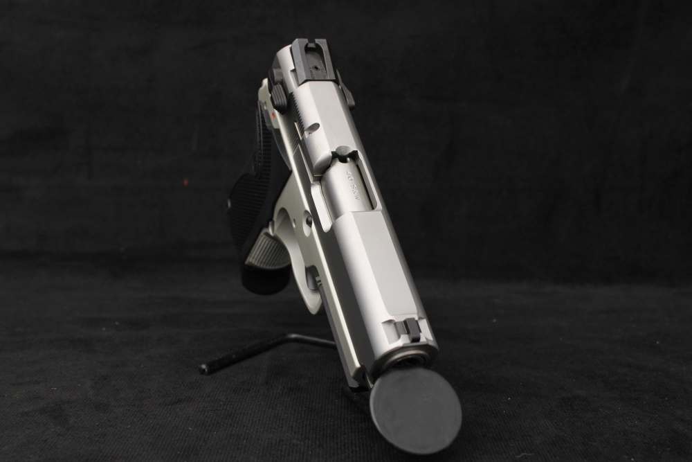 2004 Smith & Wesson 4013TSW Tactical .40 S&W Third Gen -img-21