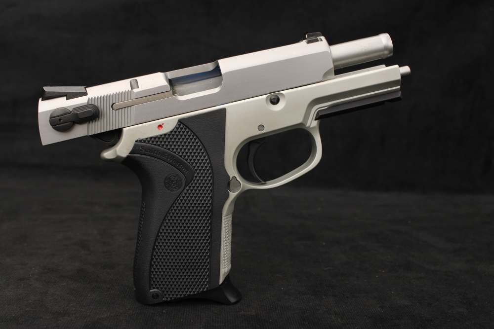 2004 Smith & Wesson 4013TSW Tactical .40 S&W Third Gen -img-25