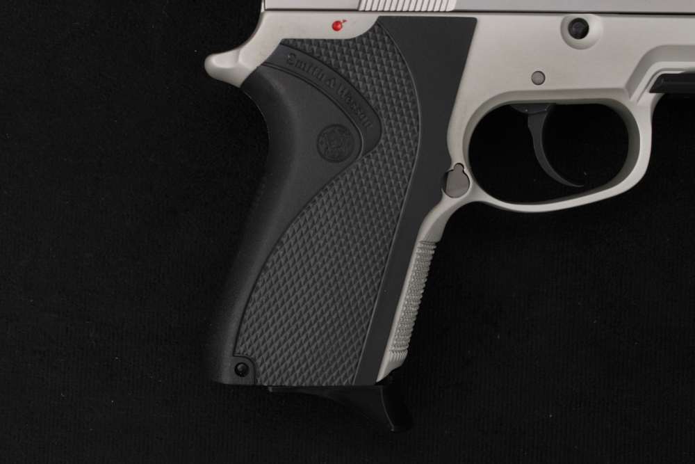 2004 Smith & Wesson 4013TSW Tactical .40 S&W Third Gen -img-6
