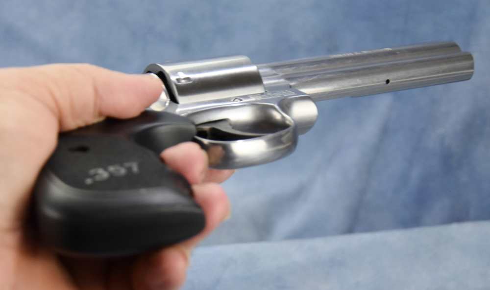 S&W Smith & Wesson Model 686-6 .357 magnum 5" Stainless Barrel-img-5